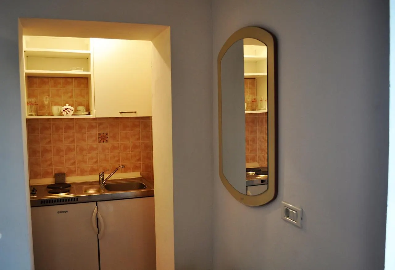 Tri Srca Apartments & Rooms Funtana Chorvatsko
