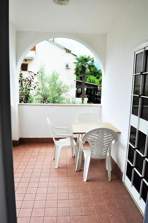 *** 住宿加早餐酒店 Tri Srca Apartments & Rooms 冯塔纳 克罗地亚